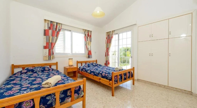 Merab Center Villas, Prenota Hotel Hotel a Famagusta con piscina, Piscina