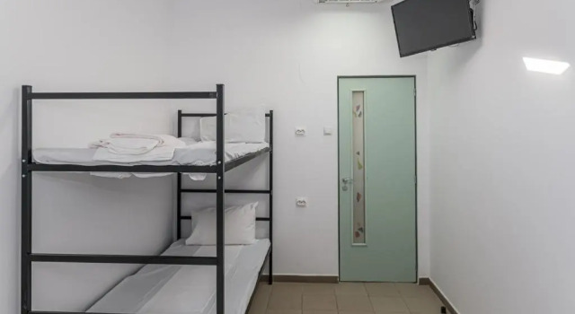 Hostel Ghimbav Airport, Book Hostel Hostels in Prahova Valley, Hostel