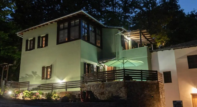 Коттедж с 3 комнатами Dandy Villas Tsagkarada-Green Apple-Jacuzzi-Sea View