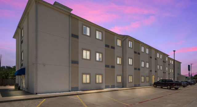Motel 6-Cleburne, TX, Buchen Sie Motel Cleburne Dallas - Fort Worth und Umgebung