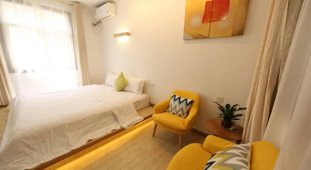 Dali Four Seasons Hostel, Book Hostel Cheap Hotels in da
