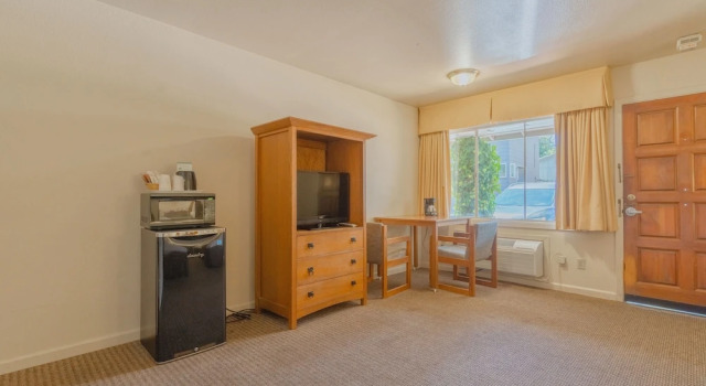 Четырёхместный номер Standard Mariposa Lodge