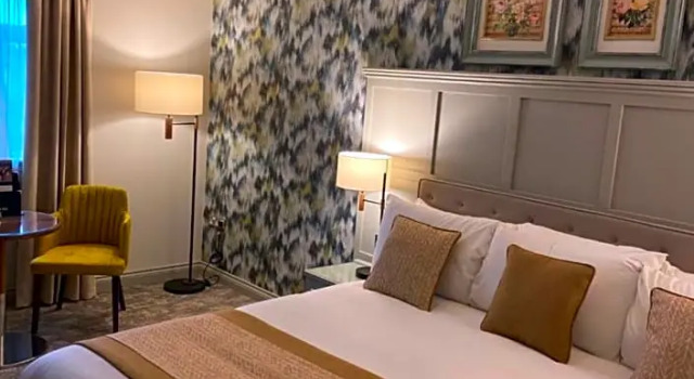 Семейный номер Superior Caledonian Hotel