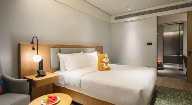 Люкс Superior Sunstone Plaza Hotel