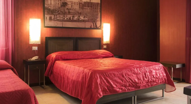 Трёхместный номер Standard с балконом Hotel Grazia Eboli