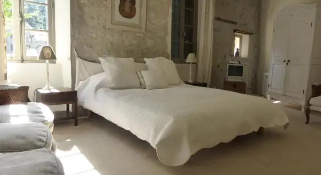 Maison de caractère face à l abbaye de lagrasse, Rezervasyon Otel Lagrasse Corbières