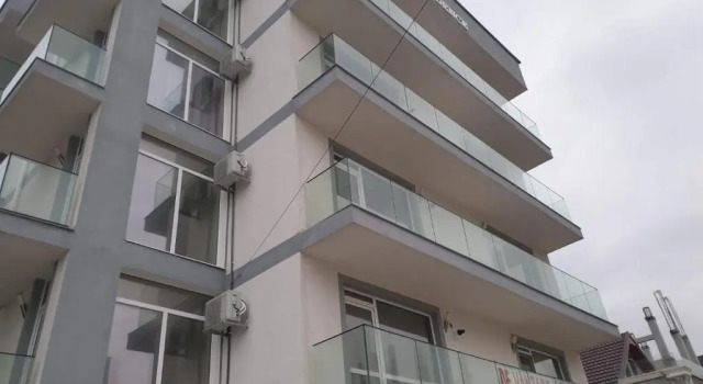 Body Residence, Varaa Huoneisto Hotellit Mamaia-Sat pysäköinnillä, Pysäköinti