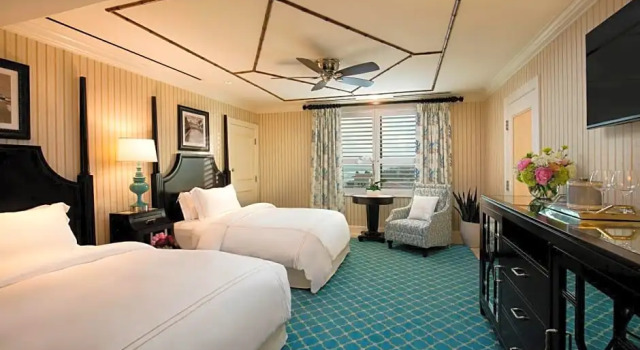 Двухместный номер Standard с красивым видом из окна The Breakers Palm Beach