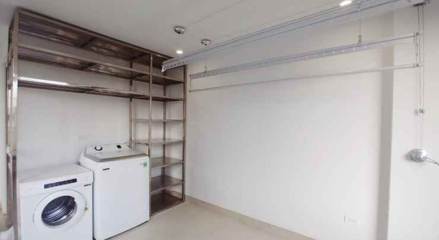 Lynh House Hoang Quoc Viet Hanoi
