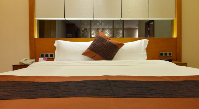 Reethi Rah Hotel