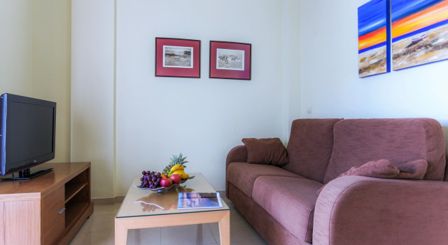 Apartamentos Marina Turquesa, Забронировать Апарт-отель Апарт-отели Нерха, рядом с Tuesday Market, Апарт-отель