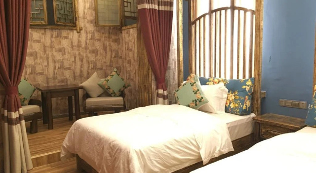 Floral Hotel · Baihui Living Zhangjiajie, Buchen Sie Hotel Yong Ding Zhangjiajie