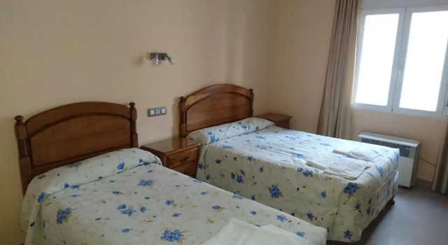 Трёхместный номер Standard Hostal Retiro