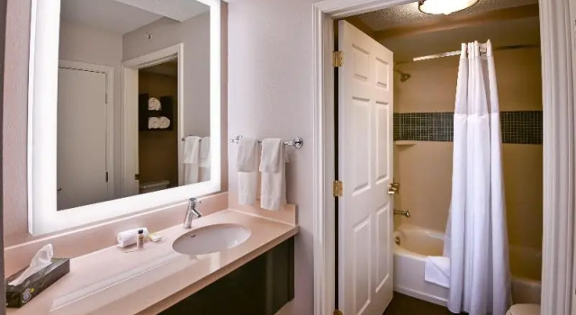 Номер Standard c 1 комнатой Sonesta ES Suites Fort Lauderdale Plantation