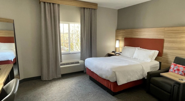 Люкс c 1 комнатой Candlewood Suites Tuscaloosa by IHG