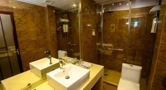 Violet Holiday Hotel (Yueyang Pedestrian Street Branch), Rezerwuj Hotel Yueyang Hunan