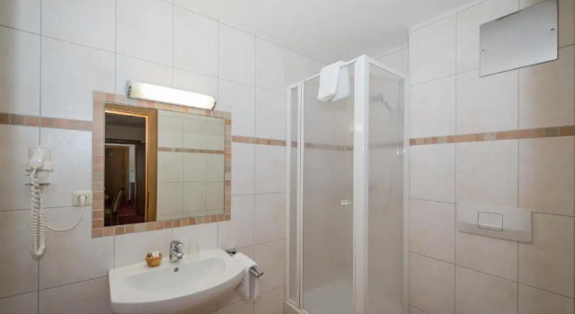 Номер Superior Hotel Krone Tirol