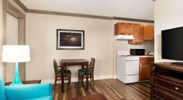 Номер Standard с балконом Days Inn by Wyndham Ocean City Oceanfront