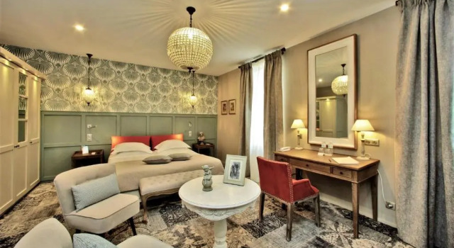 Полулюкс Les Glycines - Hôtel & Spa - Teritoria