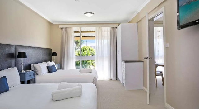 Четырёхместный семейный номер Standard Best Western Sanctuary Inn