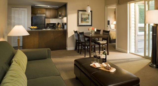 Номер Standard Executive Suites Hotel and Resort, Squamish