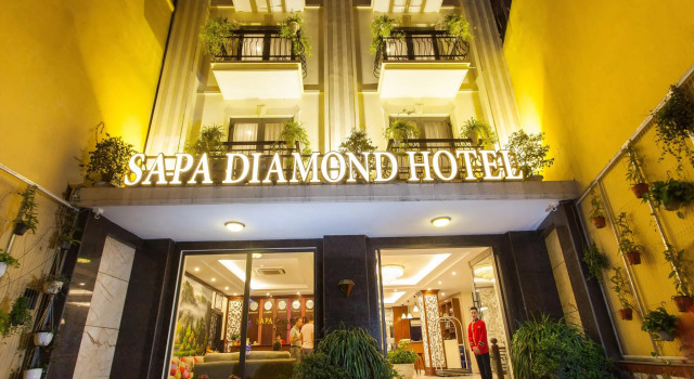 Sapa Diamond Hotel, Забронировать Отель Шапа Лаокай, рядом с Рынок Сапа