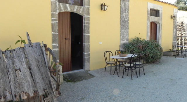 Masseria Case Damma, Забронировать Фермерский дом Case Monterosso Syracuse Area