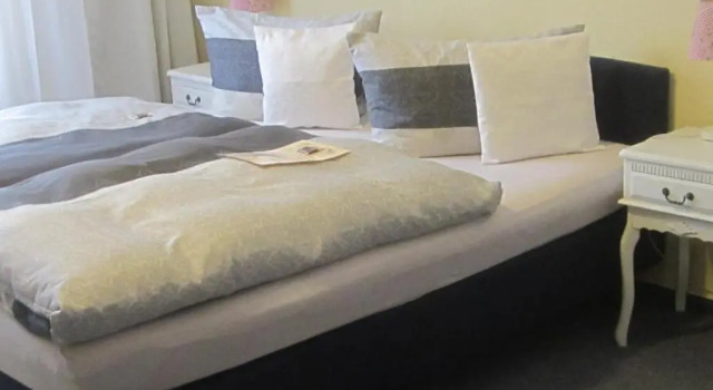 Трёхместный номер Standard Hotel-Pension Adler Untertürkheim