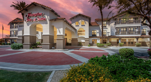 Hampton Inn & Suites Phoenix-Goodyear