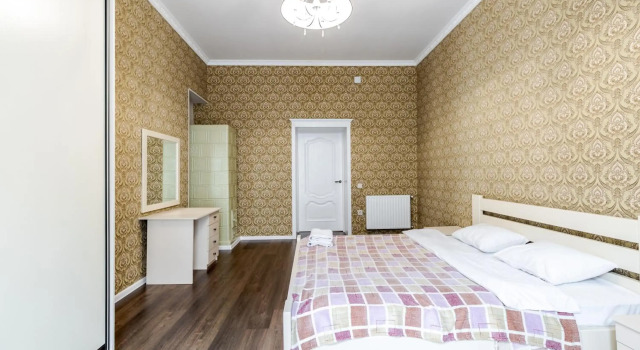 Central Apartments Львов, Забронировать Апартаменты/квартира Отели Львова с парковкой, рядом с Дворец Дедушицких, Парковка
