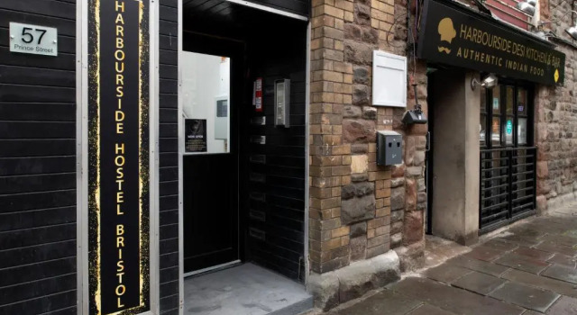 Harbourside Hostel Bristol, Rezervasyon Pansiyon / Hostel Merseyside ucuz oteller