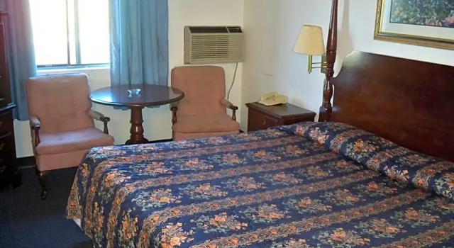 Двухместный номер Standard Economy Inn Wentzville