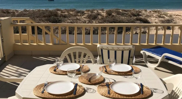 Апартаменты с 2 комнатами с видом на море Apartamentos Barracuda