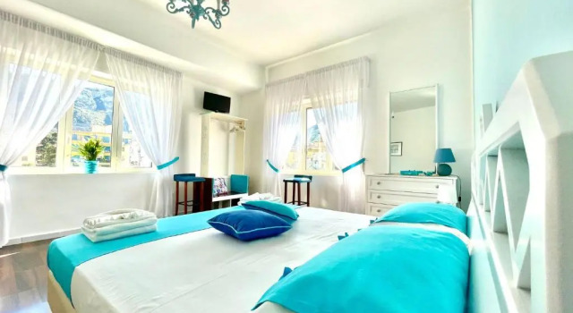 B&B Tina, Забронировать Отель «постель и завтрак» Отели в центре Пьяно-ди-Сорренто, в центре