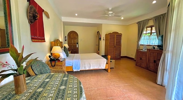 Двухместный номер Standard Coco Grove Beach Resort, Siquijor Island