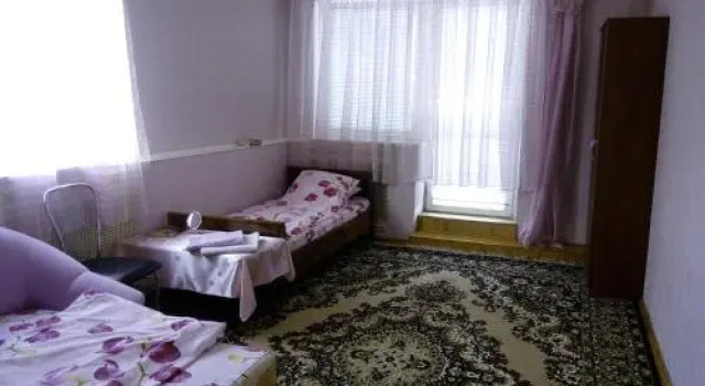 Guest House v Petrovskom, Rezervovat Penzión Hotely v Petrivske s parkováním, Parkování