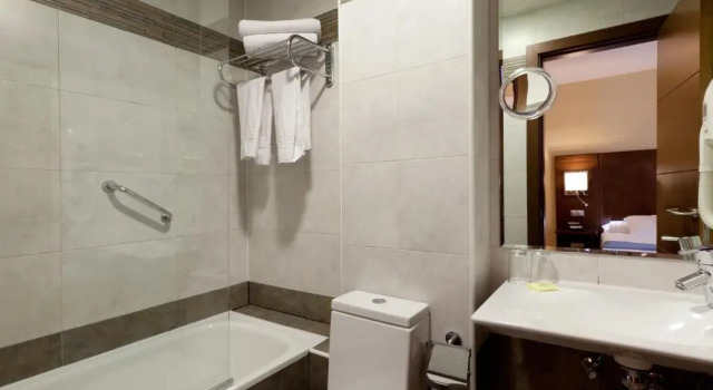Трёхместный номер Standard Hostal Astoria
