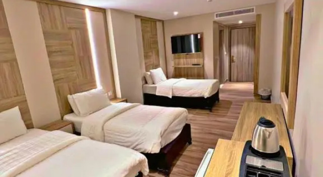 Трёхместный номер Standard Mass Paradise Hotel