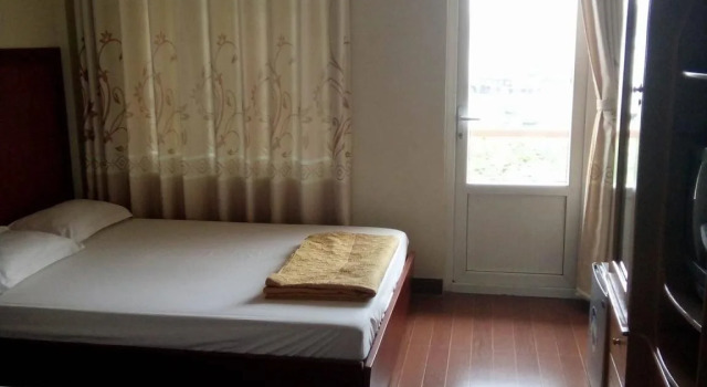 Sunset Hotel, Забронировать Отель Отели Муниципалитета Хайфона с питанием, Пансион