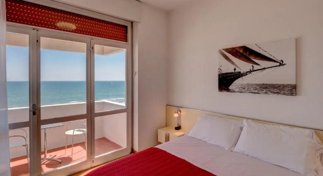 Двухместный номер Standard с балконом и с видом на море Hotel Europa