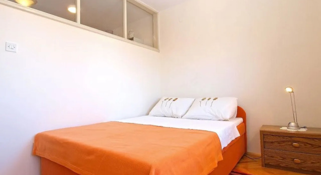 Apartment 1414