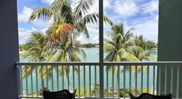 Двухместный номер Superior с балконом Pelican Bay Hotel