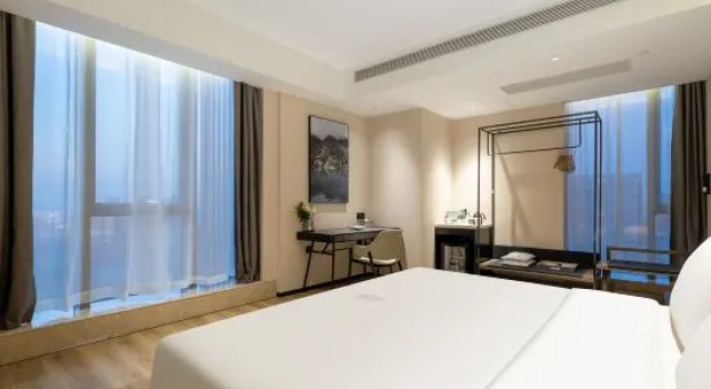 Люкс Atour X Hotel Changzhou Jintan District Government