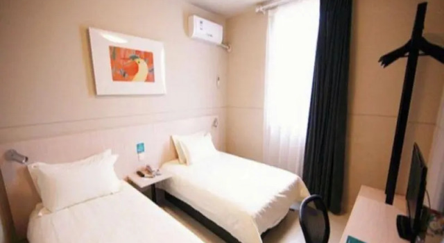 Номер Standard Jinjiang Inn Baotou Train Station Banch