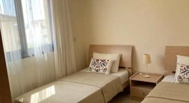 Residence Oasis - Stunning 2 bedroom, Book Hotel Hoteller i Tersefanou med parkering, Parkering