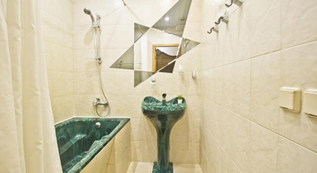 Апартаменты Лакшми Дом Апартаменты на 1 ая Дубровская 1к2