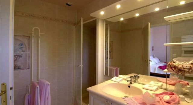 Номер Standard Hostellerie Clau del Loup