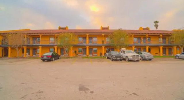 Rodeway Inn, Забронировать Отель Кингсвилл Texas Gulf Coast, рядом с CHRISTUS Spohn Hospital Kleberg