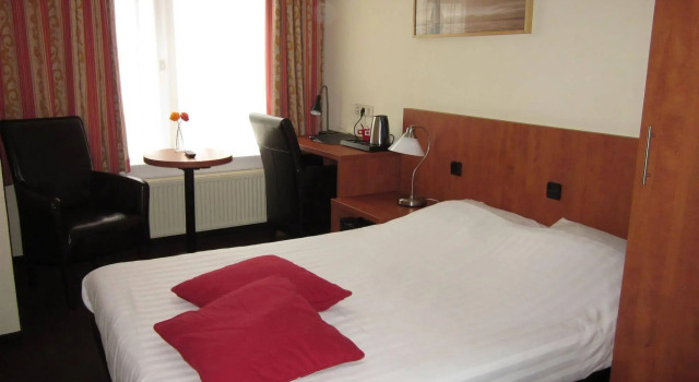 Fletcher Beachhotel Scheveningen, Rezervovat Hotel Hotely v Scheveningen s parkováním, Parkování