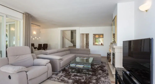 Villa Acqua, Забронировать Вилла Бизнес-отели Сотавенто, 4* 5*